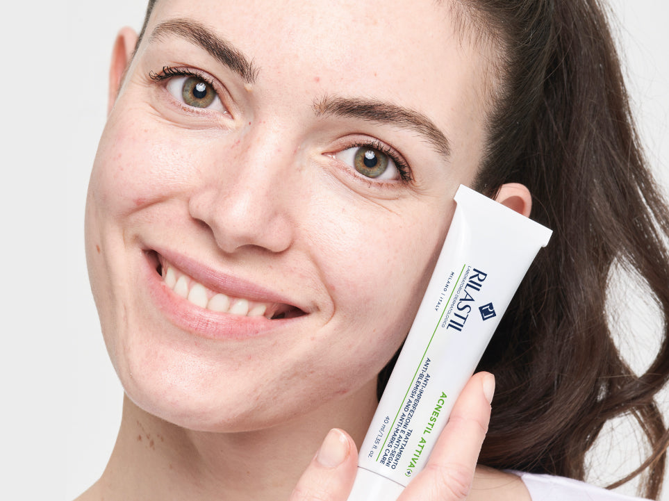 Rilastil Acnestil Attiva (+) Anti-Blemish And Anti-Marks Care
